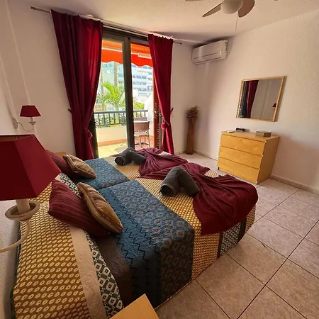 Spacious 2 Bedroom Duplex On Parquesantiago 2 * Playa de las Américas
