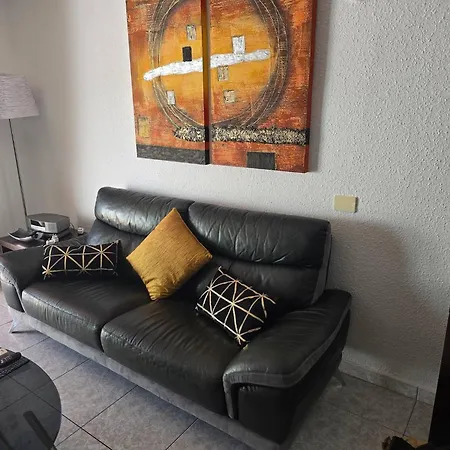 Spacious 2 Bedroom Duplex On Parquesantiago 2 Apartamento