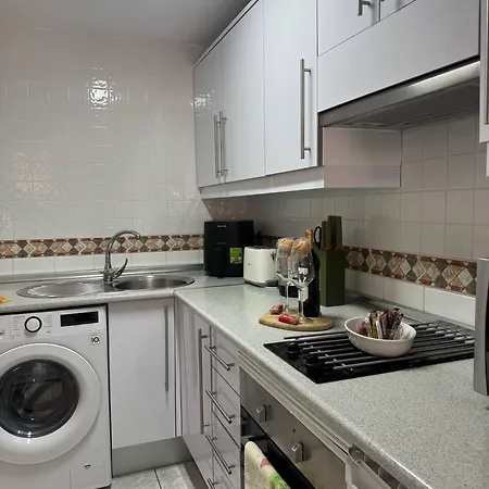 Apartamento Spacious 2 Bedroom Duplex On Parquesantiago 2